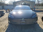 Tesla Model S 2016