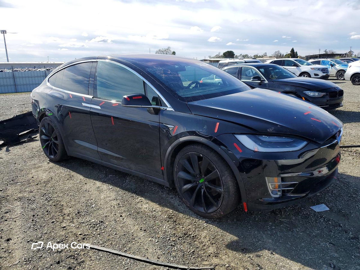 Tesla Model X 2018