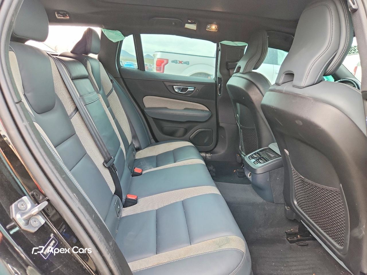 Volvo V60 2020