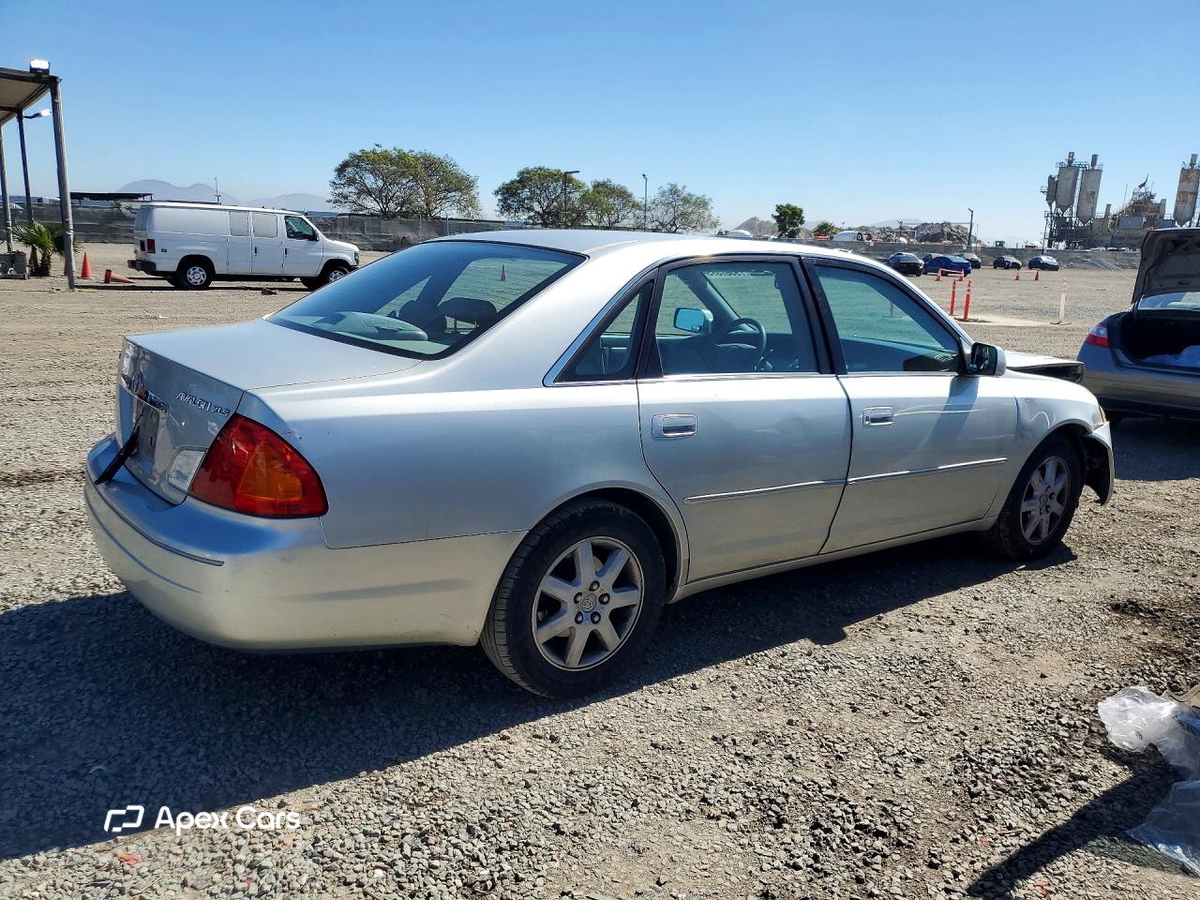 Toyota Avalon 2000