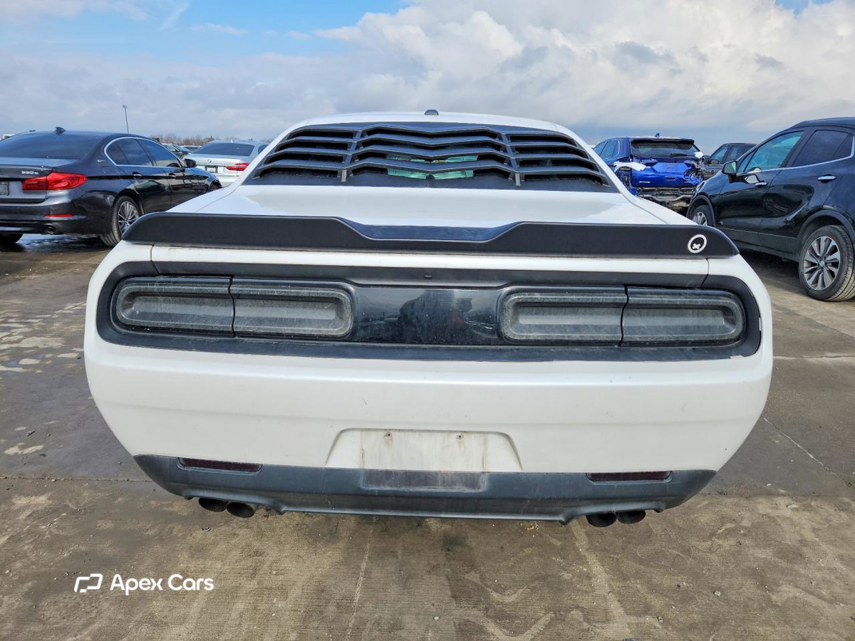 Dodge Challenger 2015