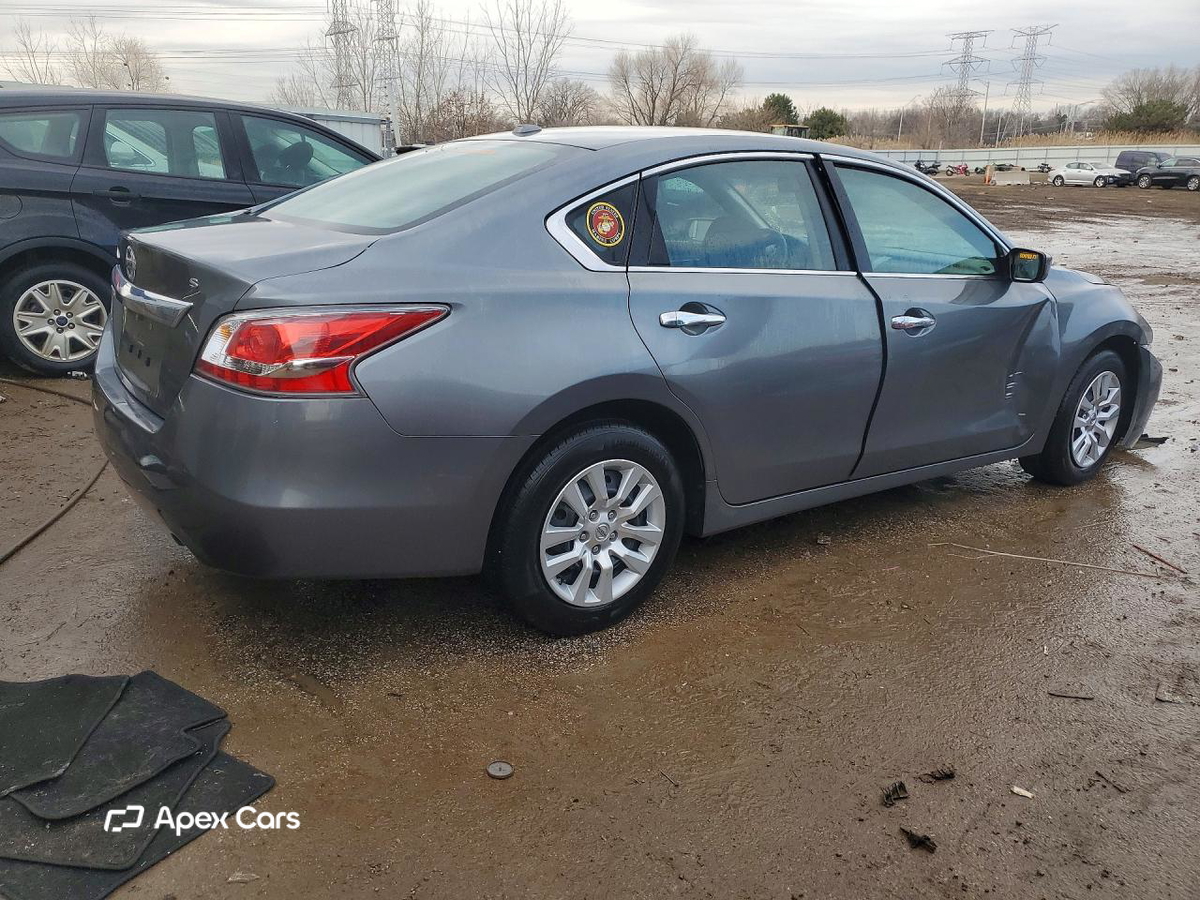 Nissan Altima 2015