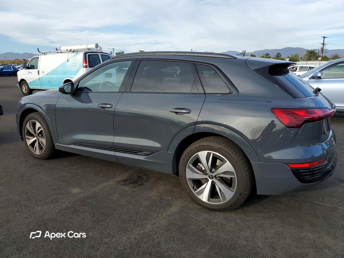 Audi Q8 2024