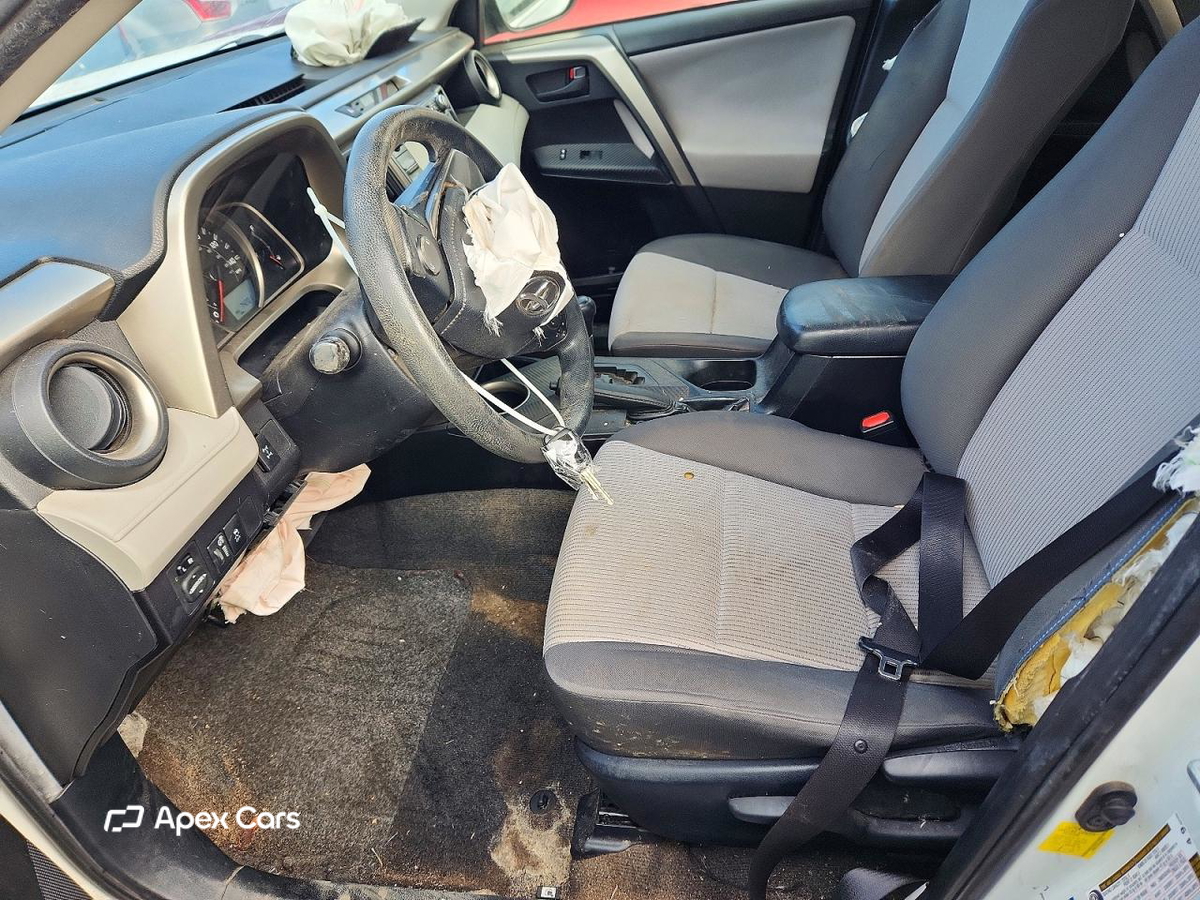 Toyota RAV 4 2015