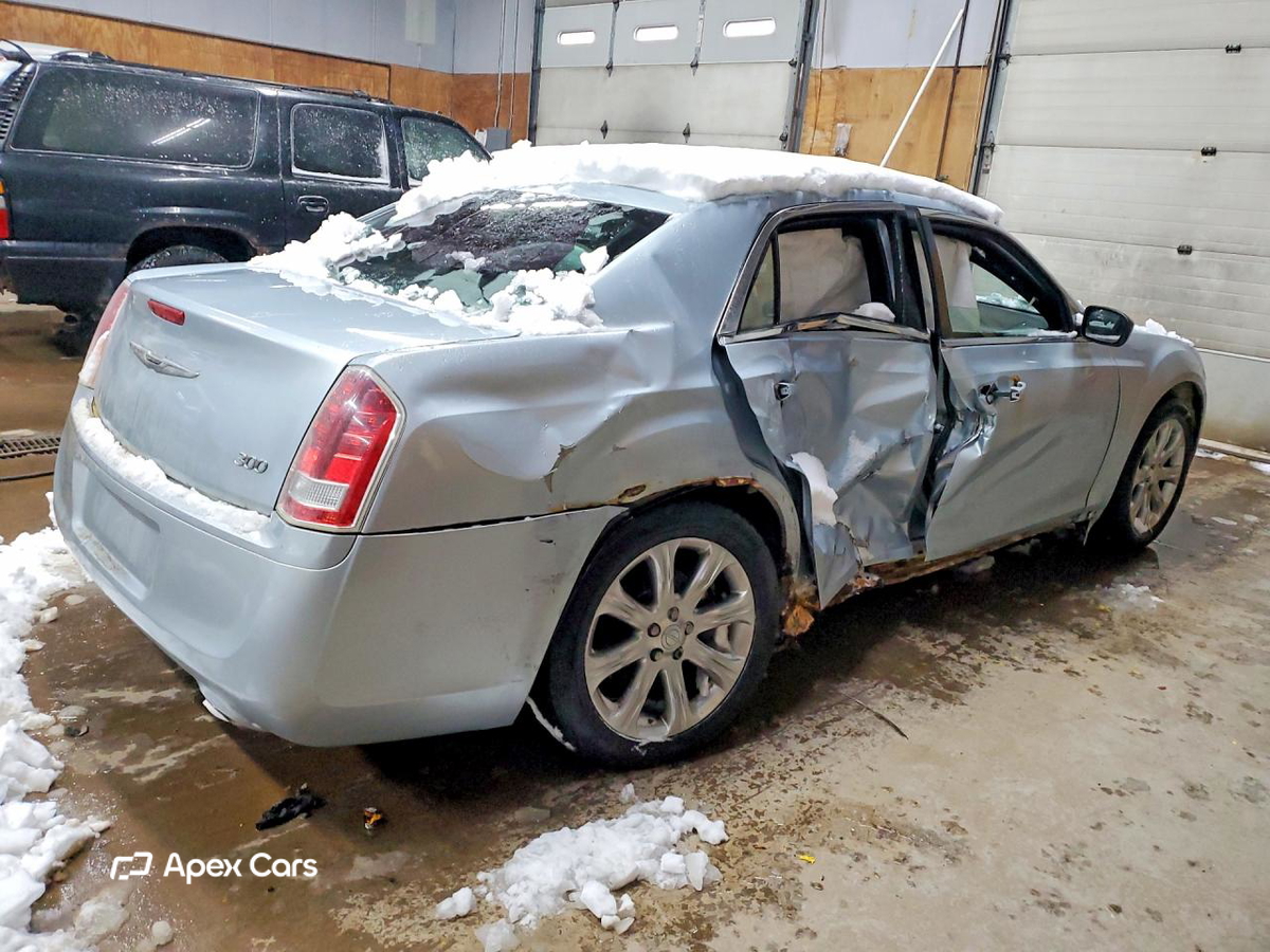 Chrysler 300 2013