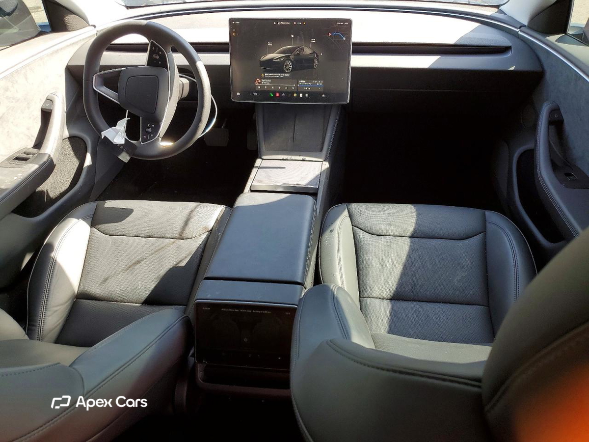 Tesla Model 3 2025