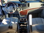 Toyota Sienna 2014