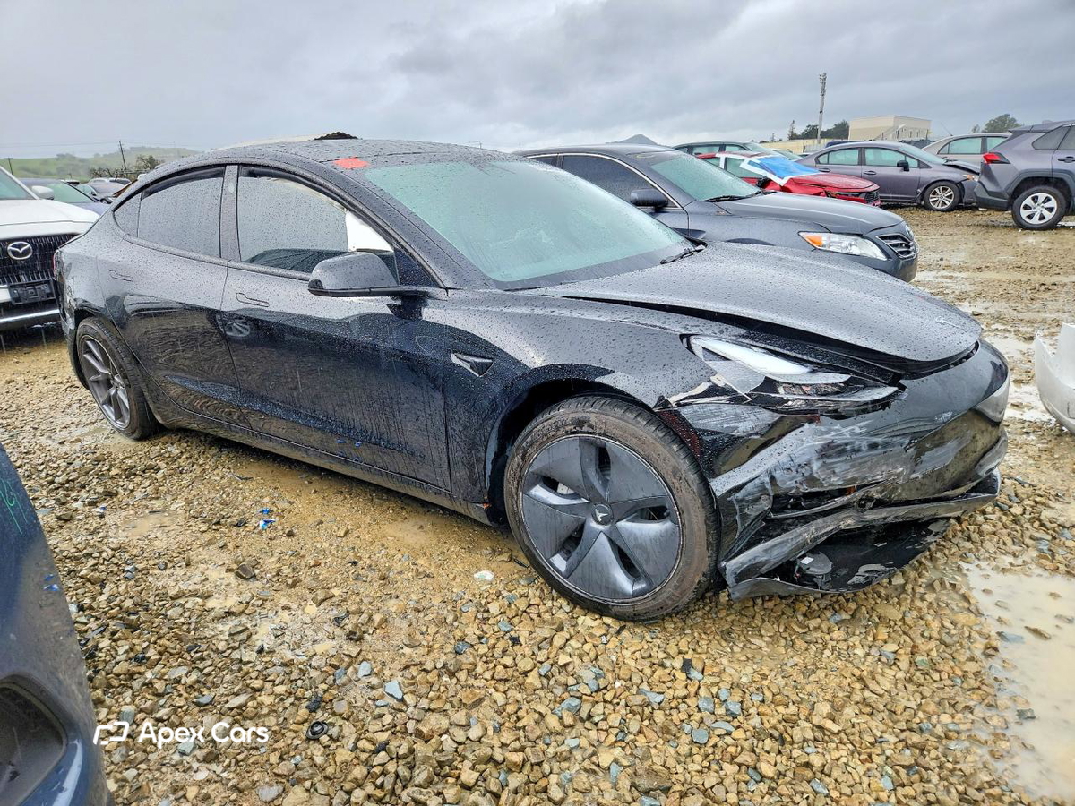 Tesla Model 3 2023