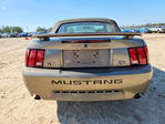 Ford Mustang 2001