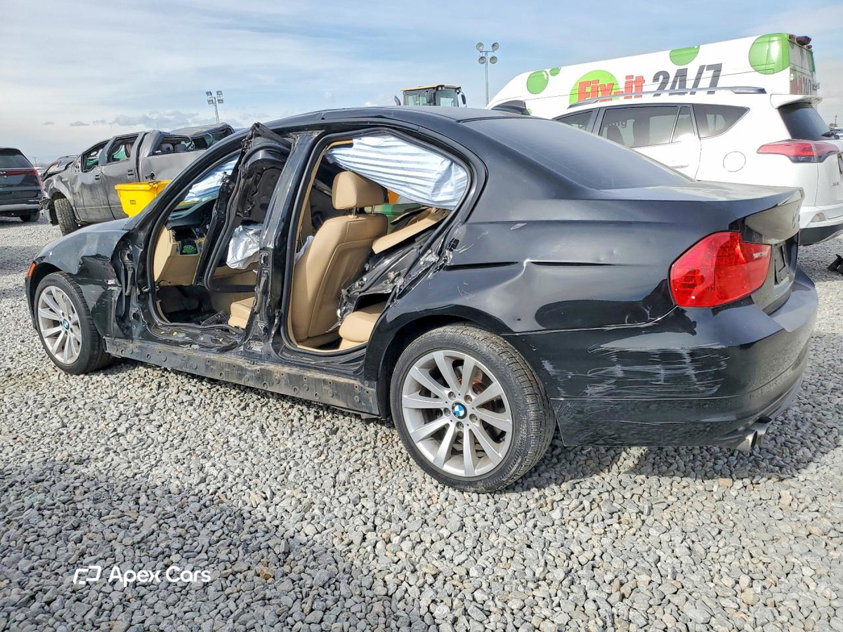 BMW Series 3 2011