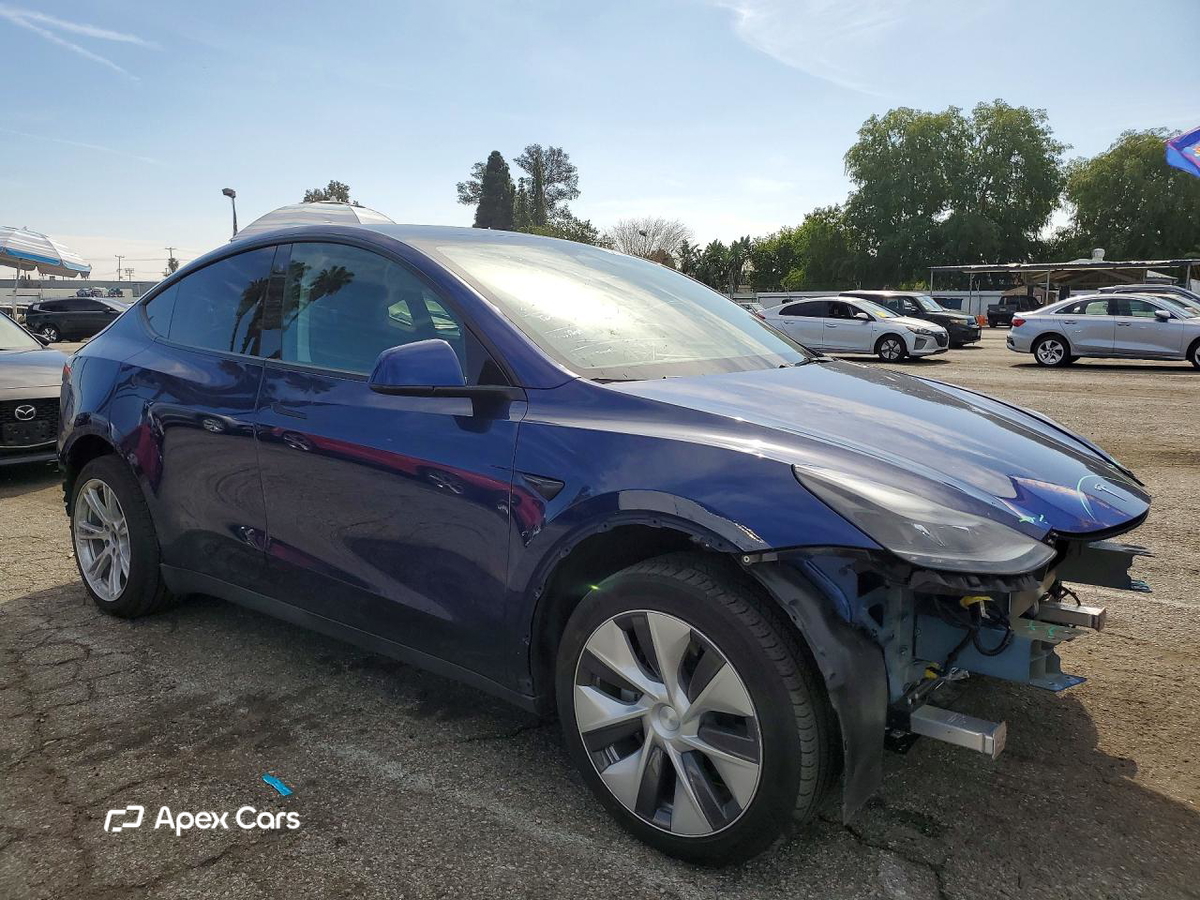 Tesla Model Y 2022