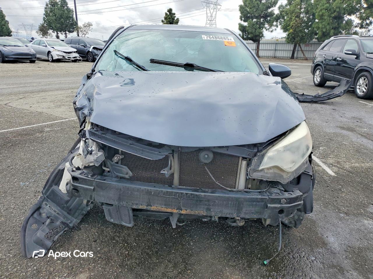 Toyota Corolla 2015