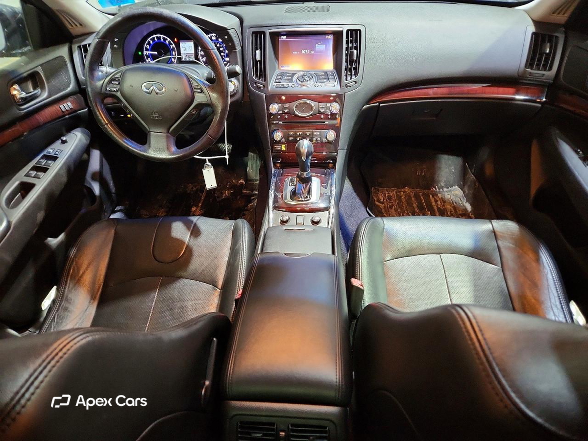 Infiniti G 2013