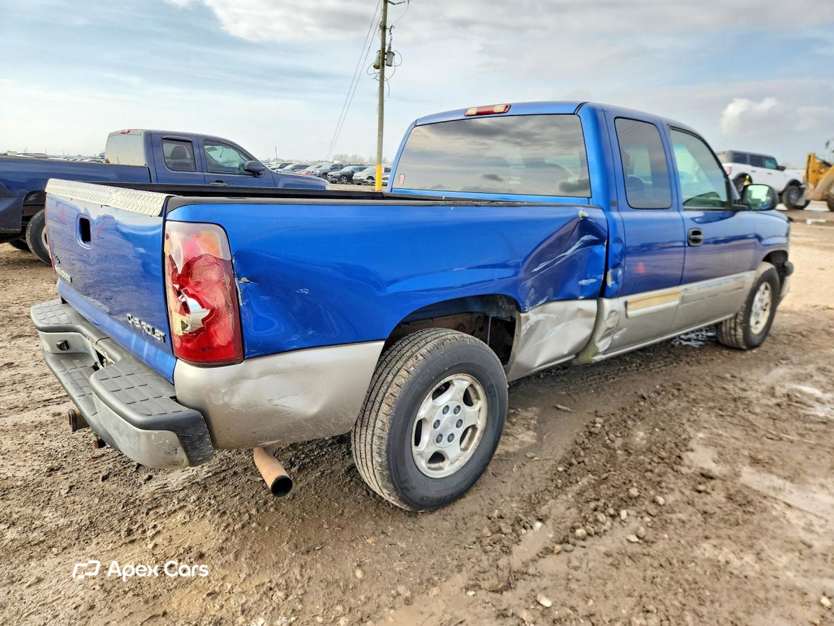 Chevrolet Silverado 2003