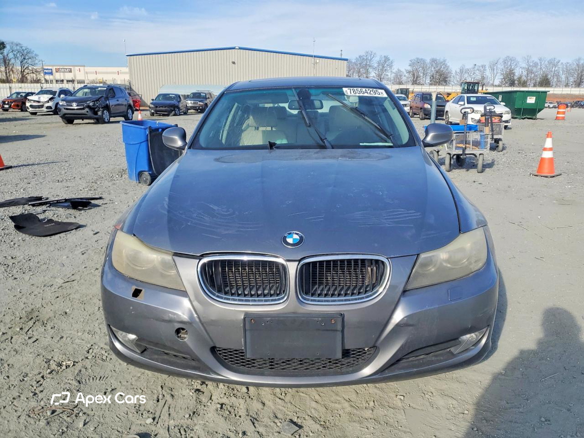 BMW Series 3 2011