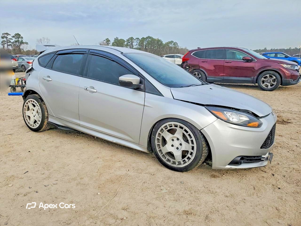 Ford Focus 2014