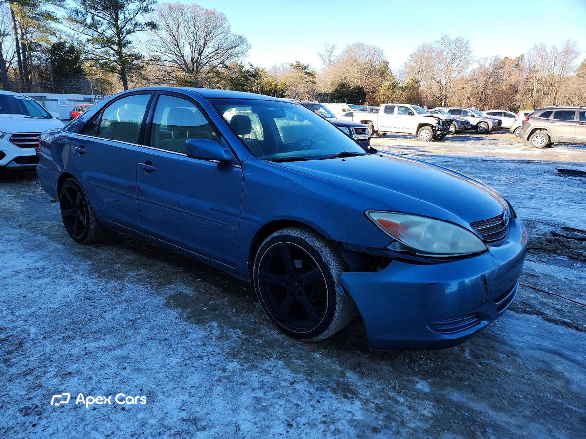 Toyota Camry 2004
