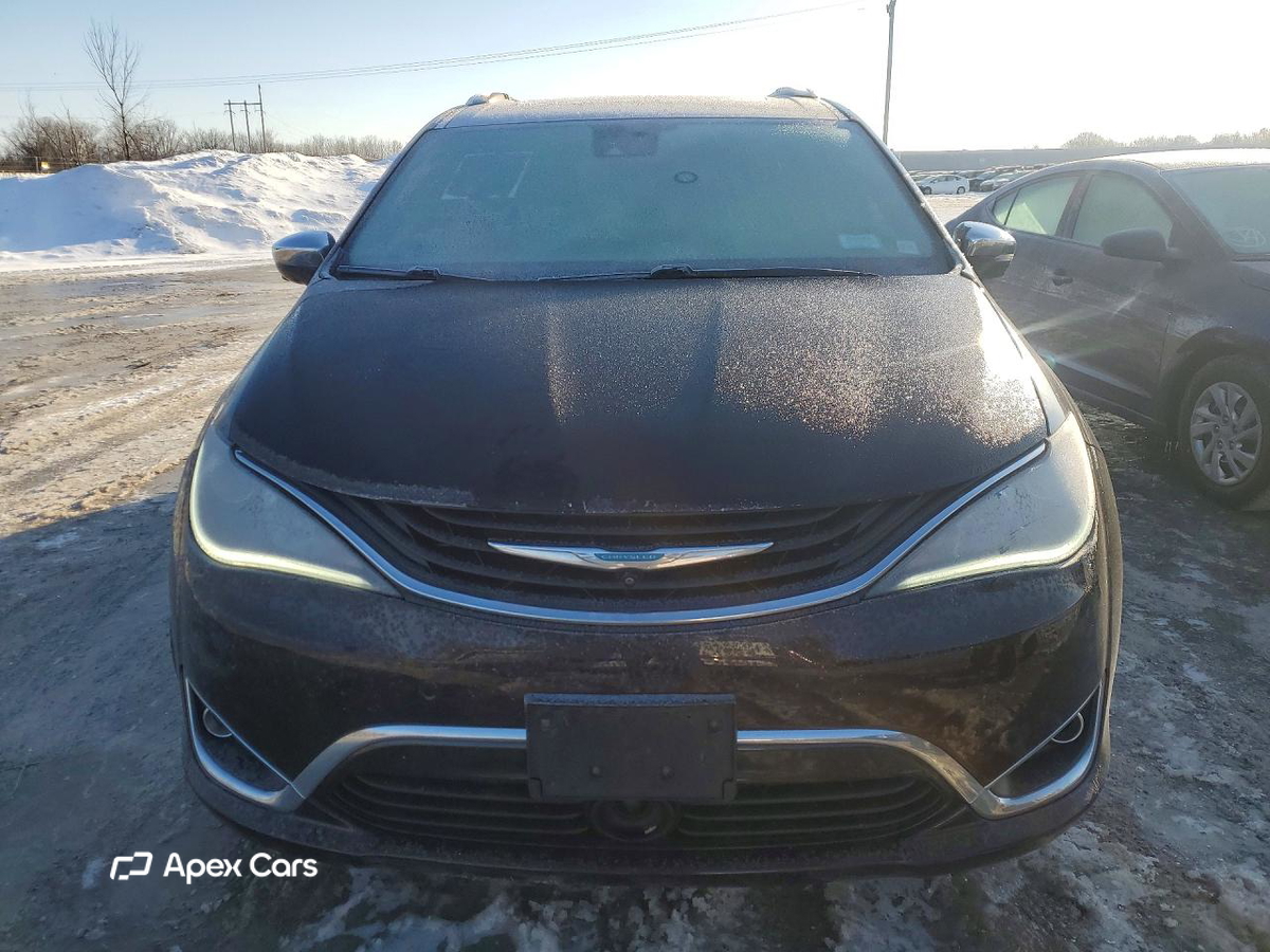 Chrysler Pacifica 2017