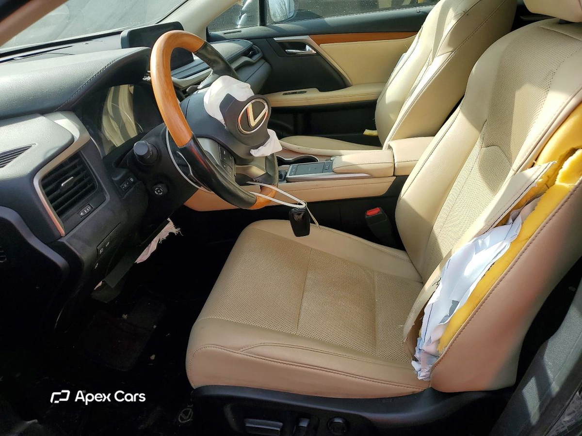 Lexus RX 2021