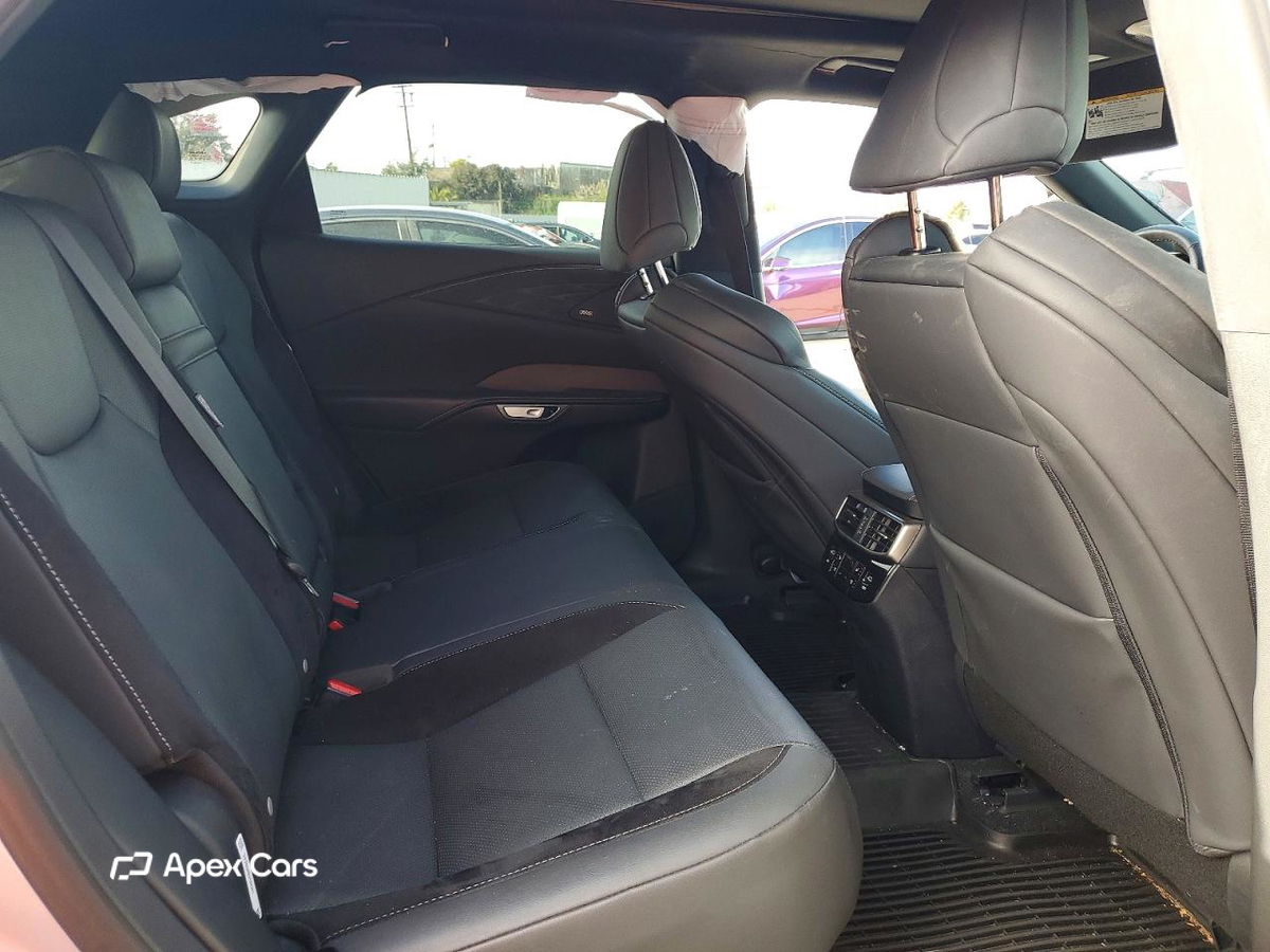 Lexus RX 2025
