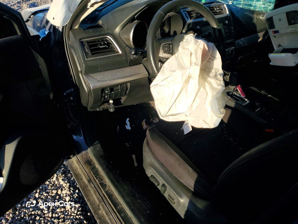 Subaru Legacy 2016