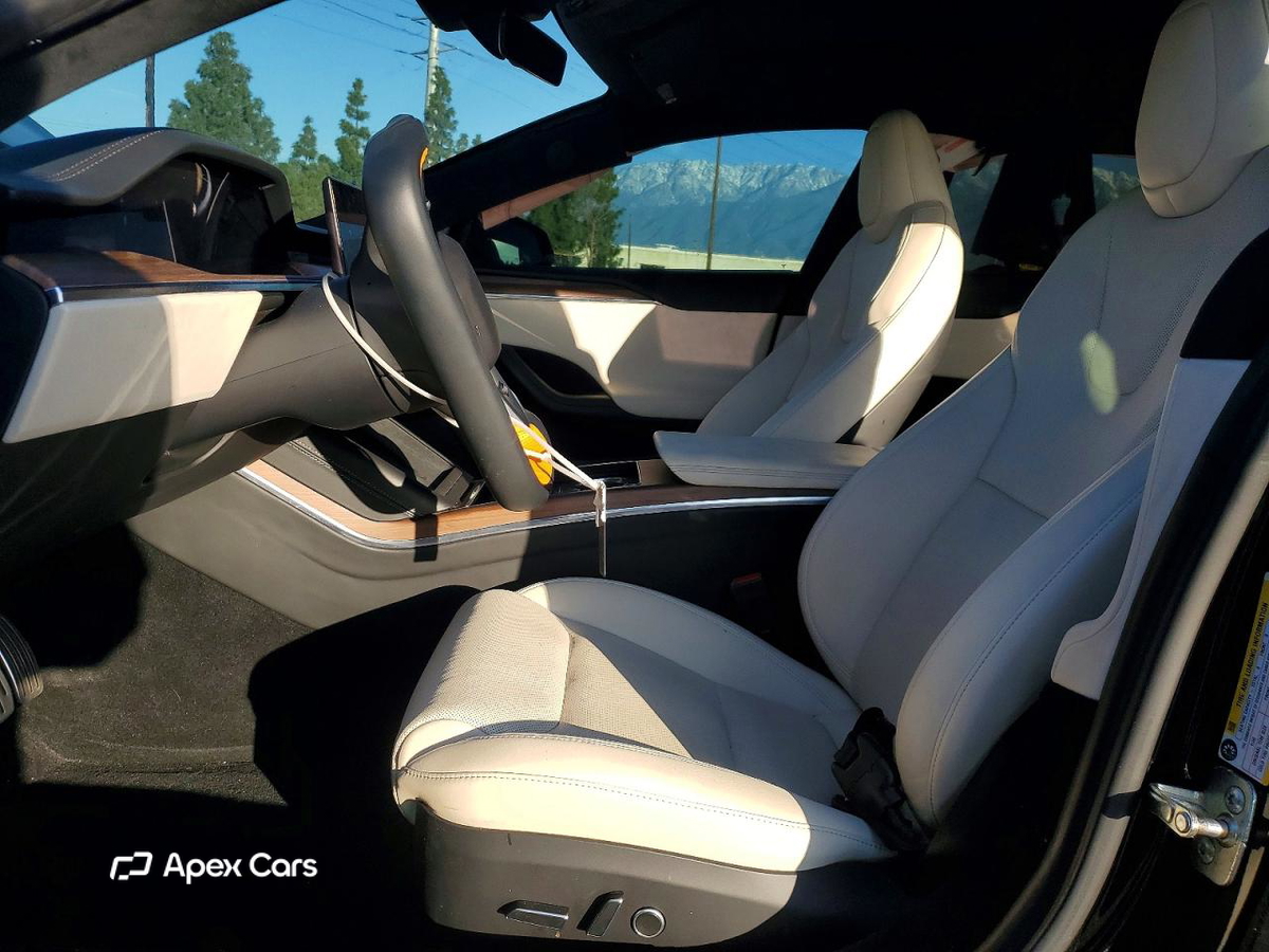 Tesla Model S 2022