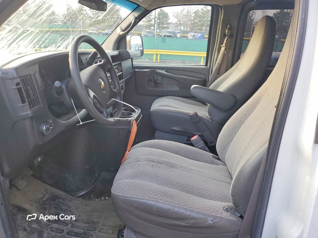 Chevrolet Express 2012