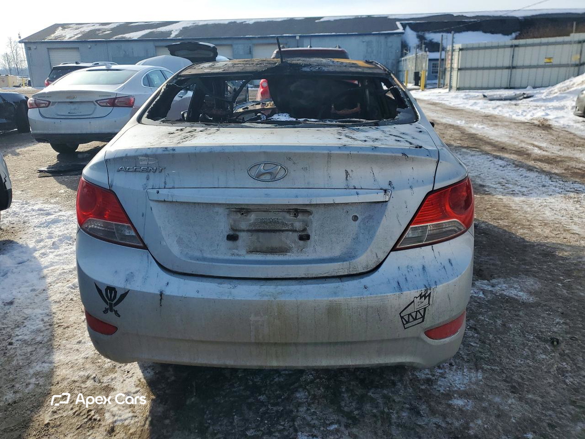 Hyundai Accent 2012