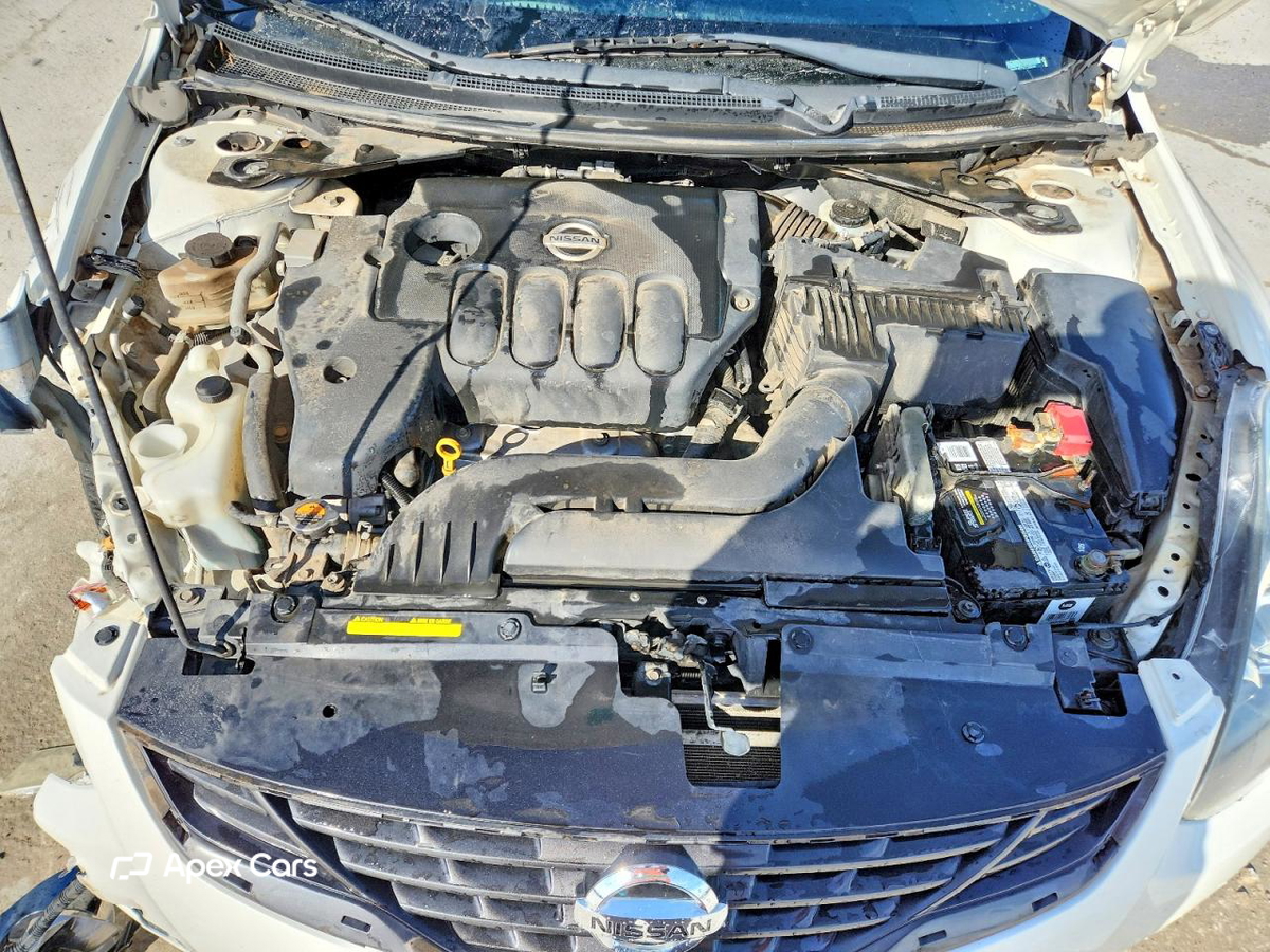 Nissan Altima 2012