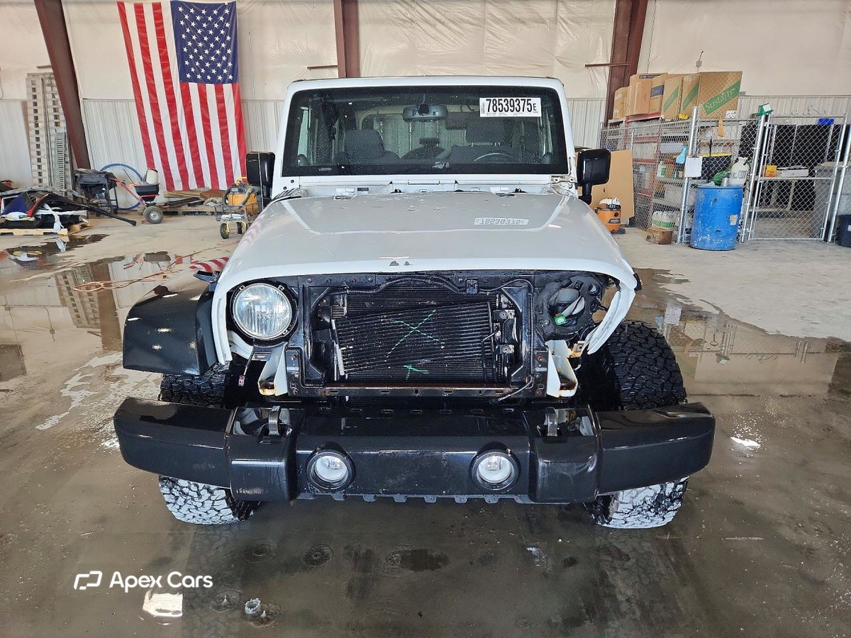 Jeep Wrangler 2013