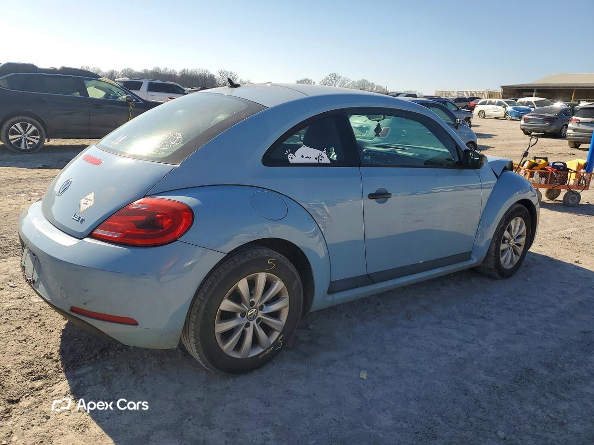 Volkswagen Beetle 2015