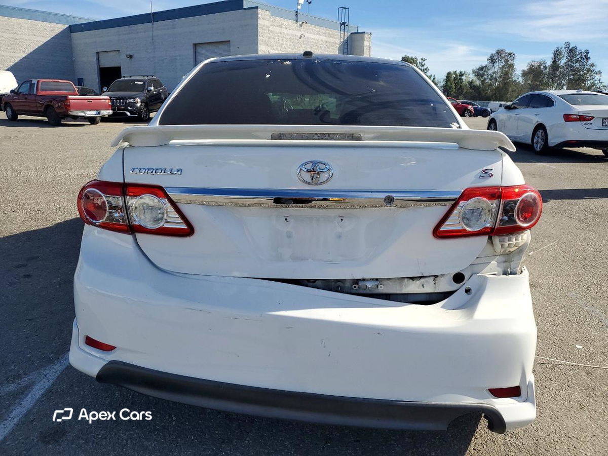 Toyota Corolla 2013