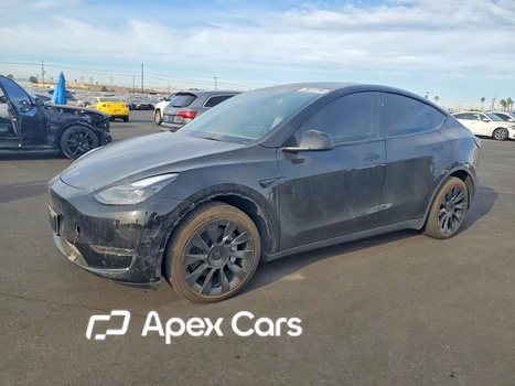 Tesla Model Y 2025 - Image 1 of 14