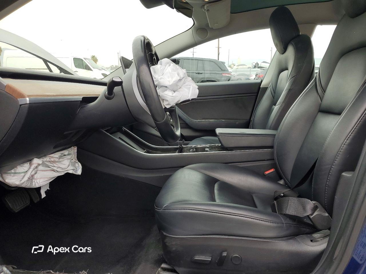 Tesla Model 3 2019