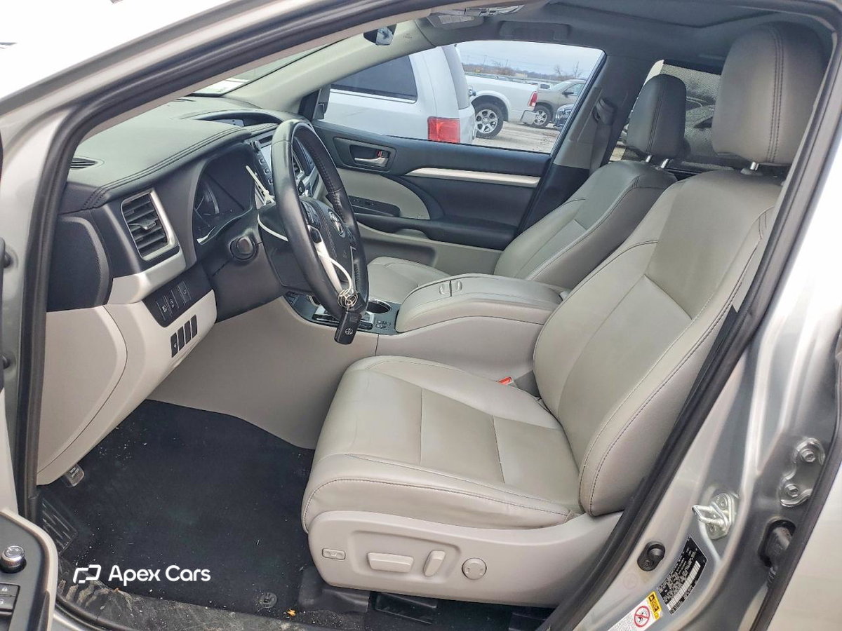 Toyota Highlander 2019
