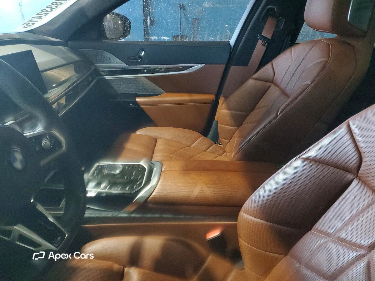 BMW Series 7 2023
