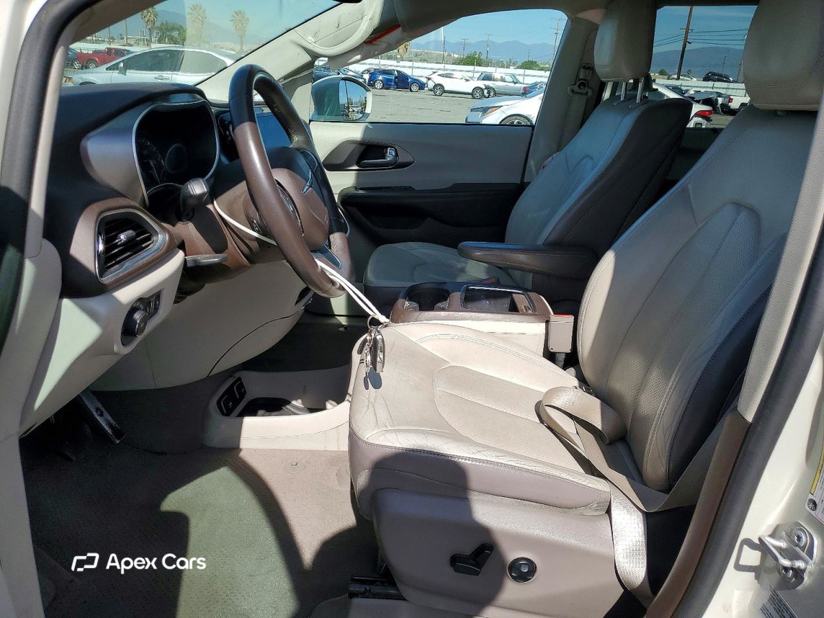 Chrysler Pacifica 2017
