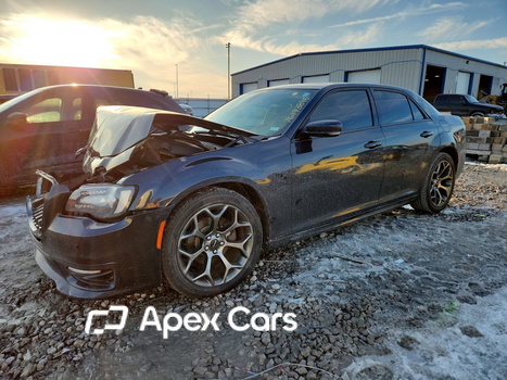 Chrysler 300 2018 - Image 1 of 13