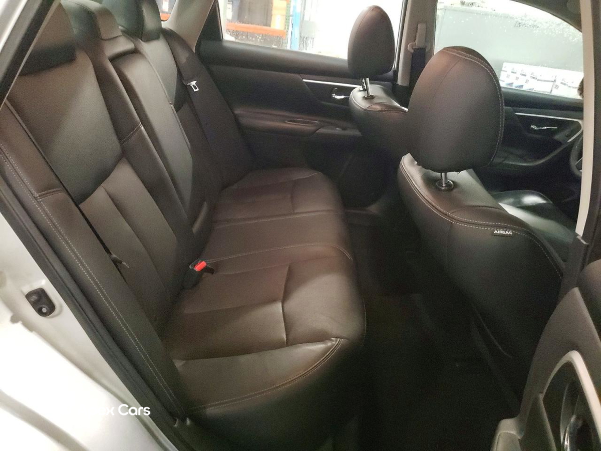 Nissan Altima 2017
