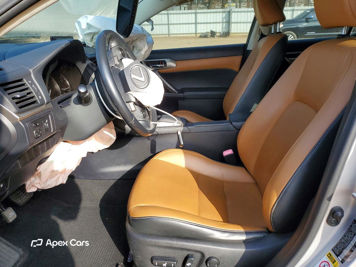 Lexus CT 2014