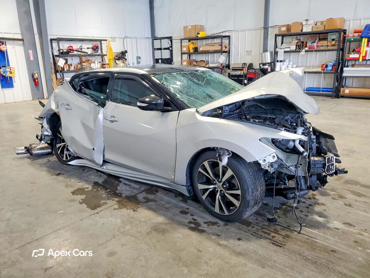 Nissan Maxima 2018