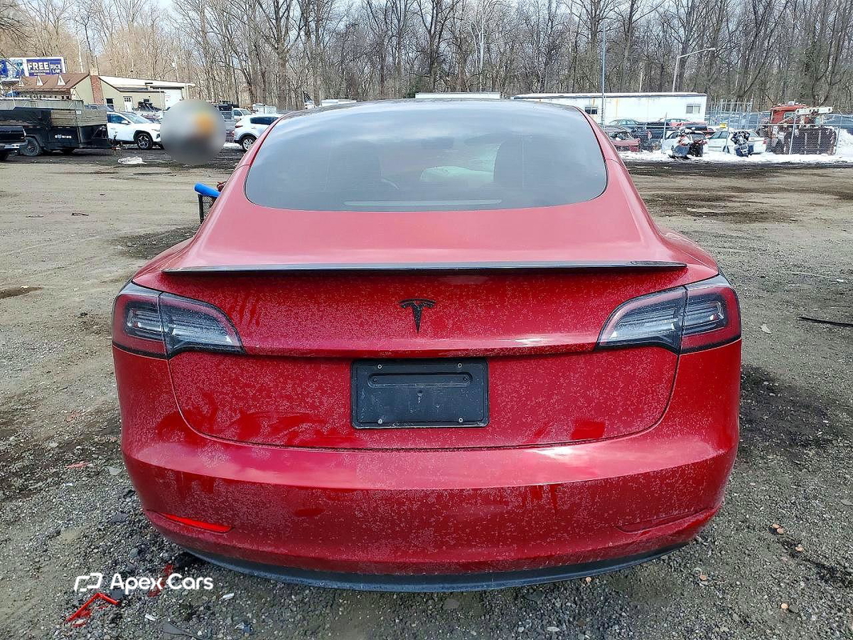 Tesla Model 3 2022