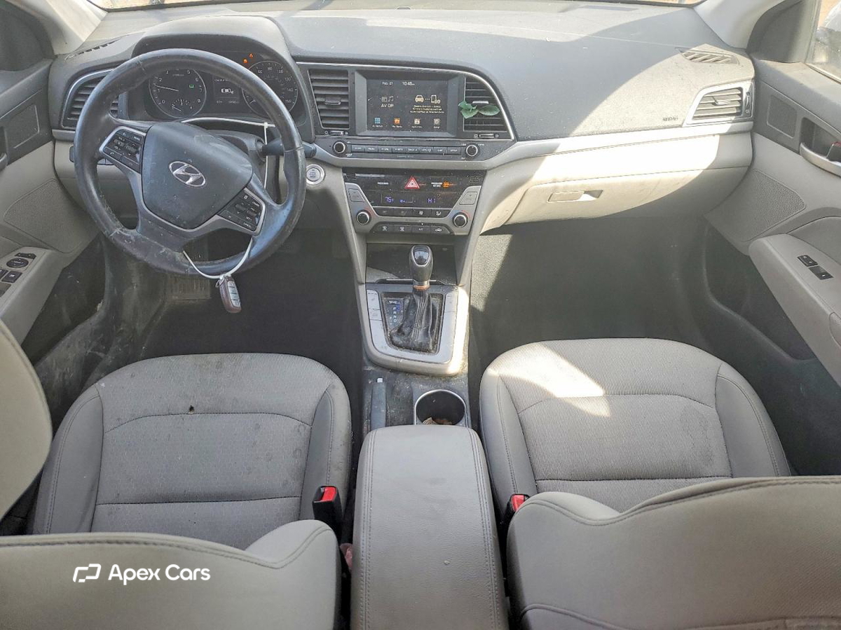 Hyundai Elantra 2017