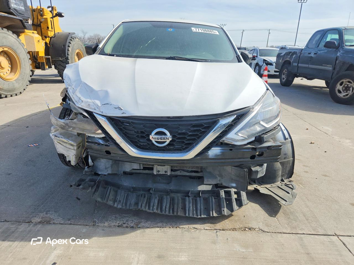 Nissan Sentra 2016