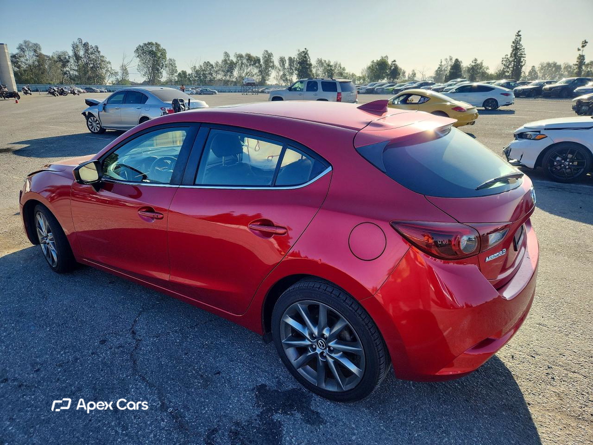 Mazda 3 2018