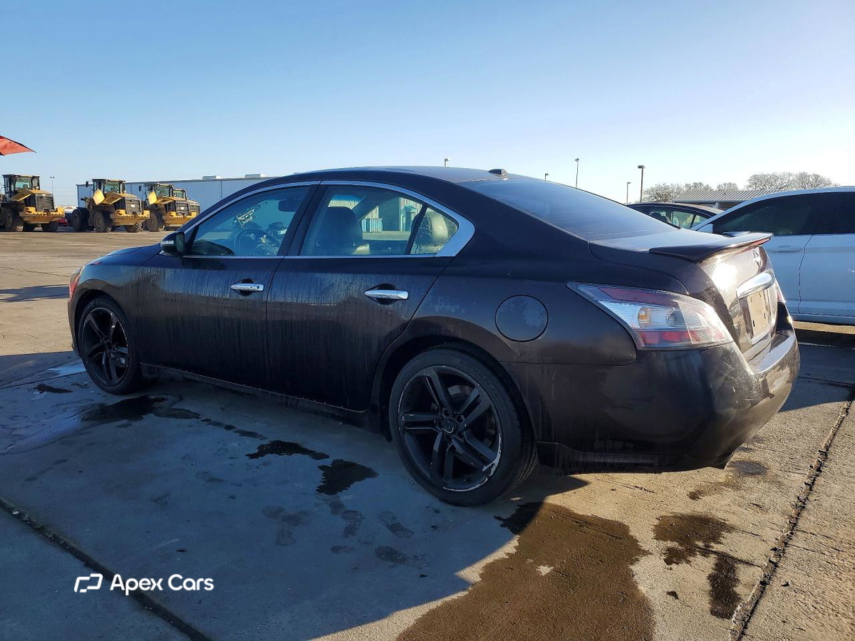 Nissan Maxima 2014