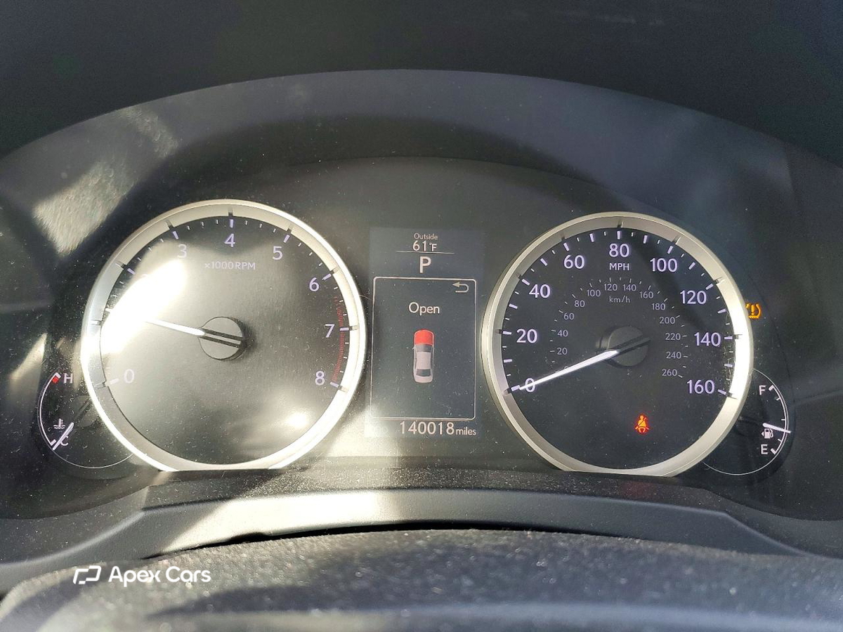 Lexus IS 2014