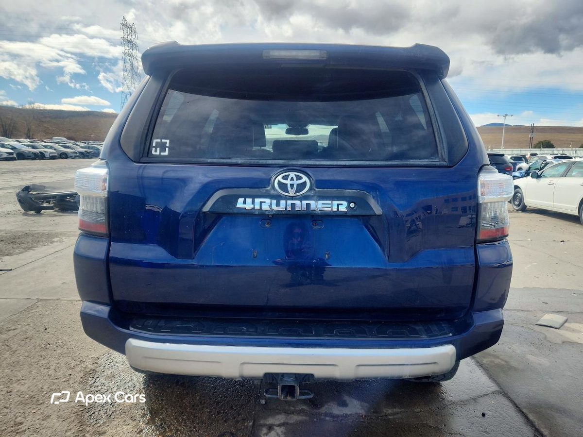 Toyota 4Runner 2016