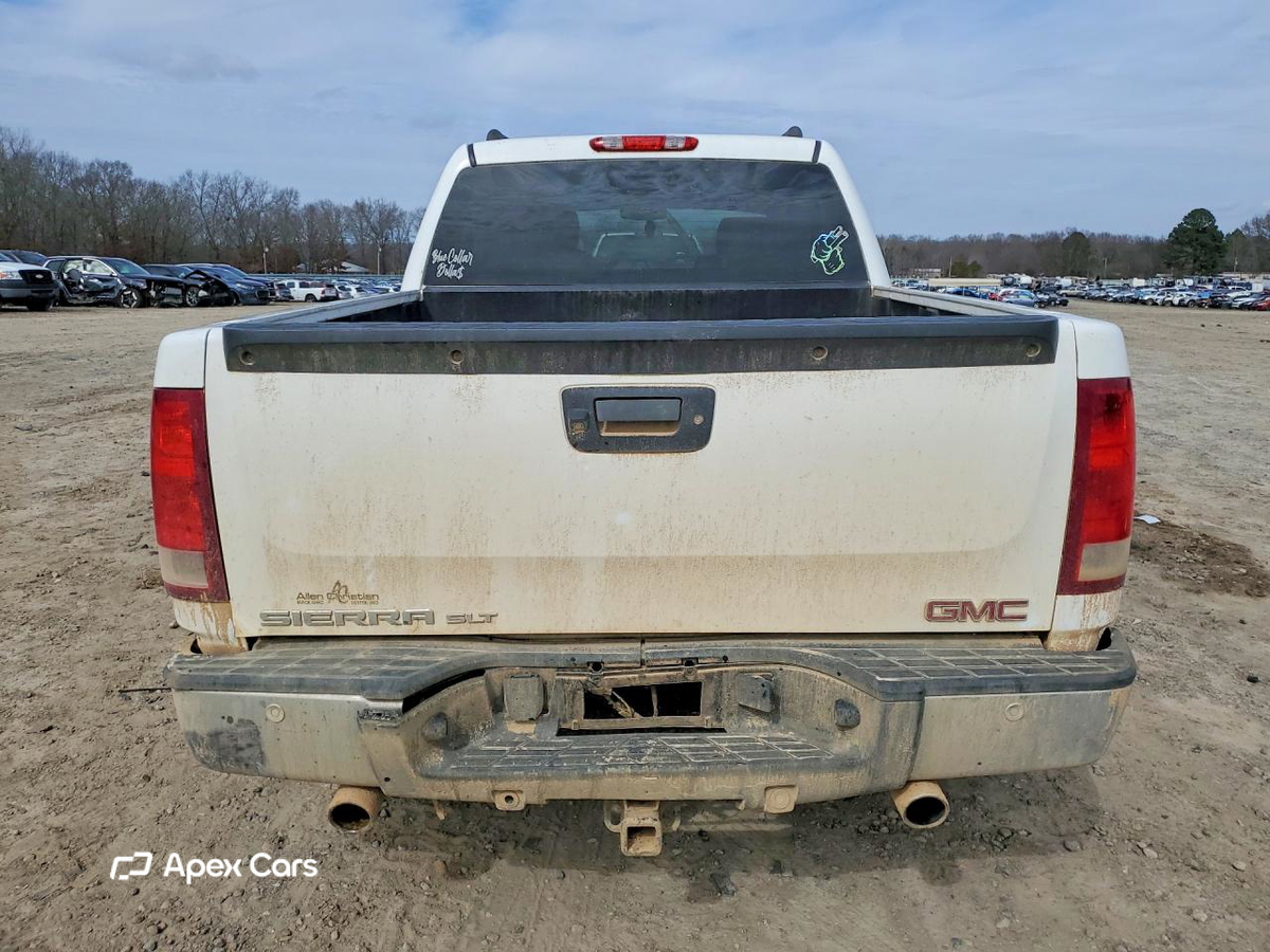 GMC Sierra 2013