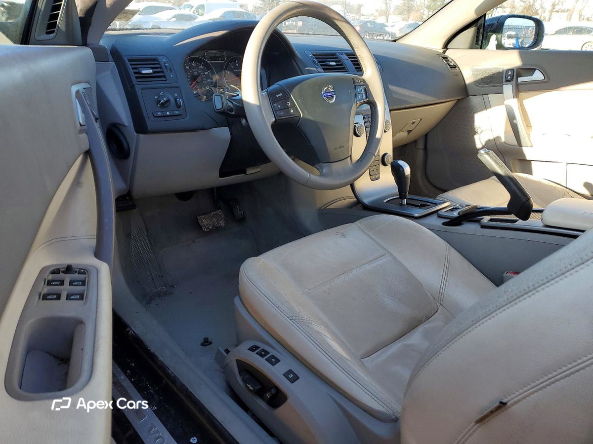 Volvo C70 2009